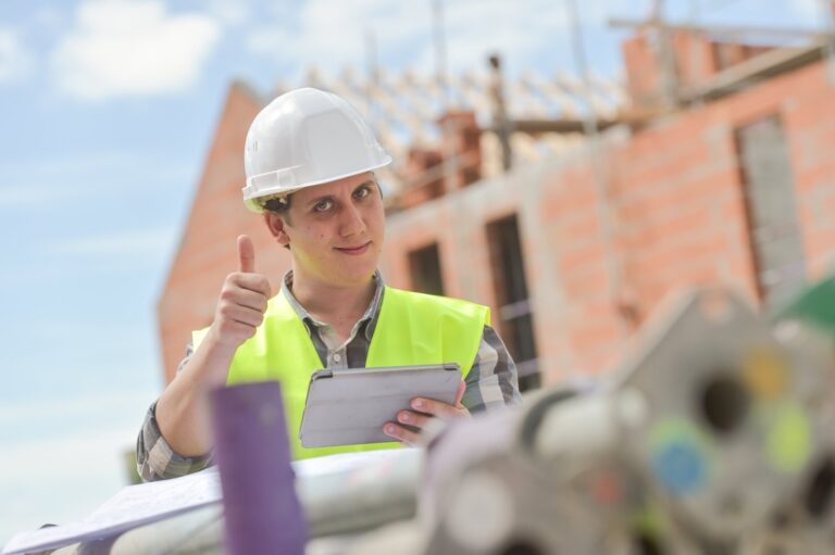 JobNimbus: Pros, Cons and Who It Actually Fits